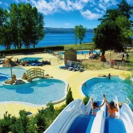 Mobilhome 4 Etoiles - Parc Aquatique - Eeeaha