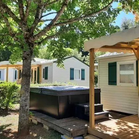 Camping Mobilhome 4 Etoiles - Parc Aquatique - Eeeaha Canet-de-Salars